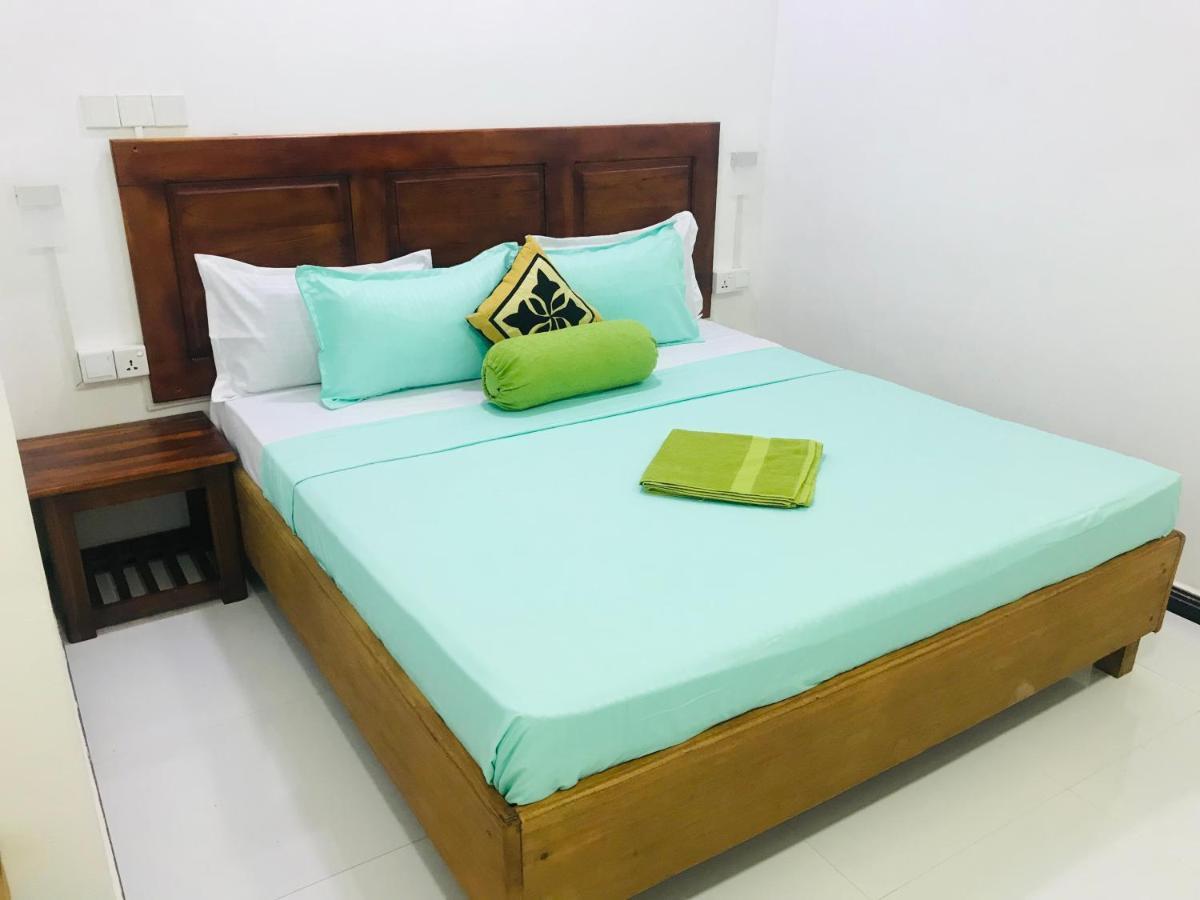 Lali Beach Villa 트링코말리 외부 사진