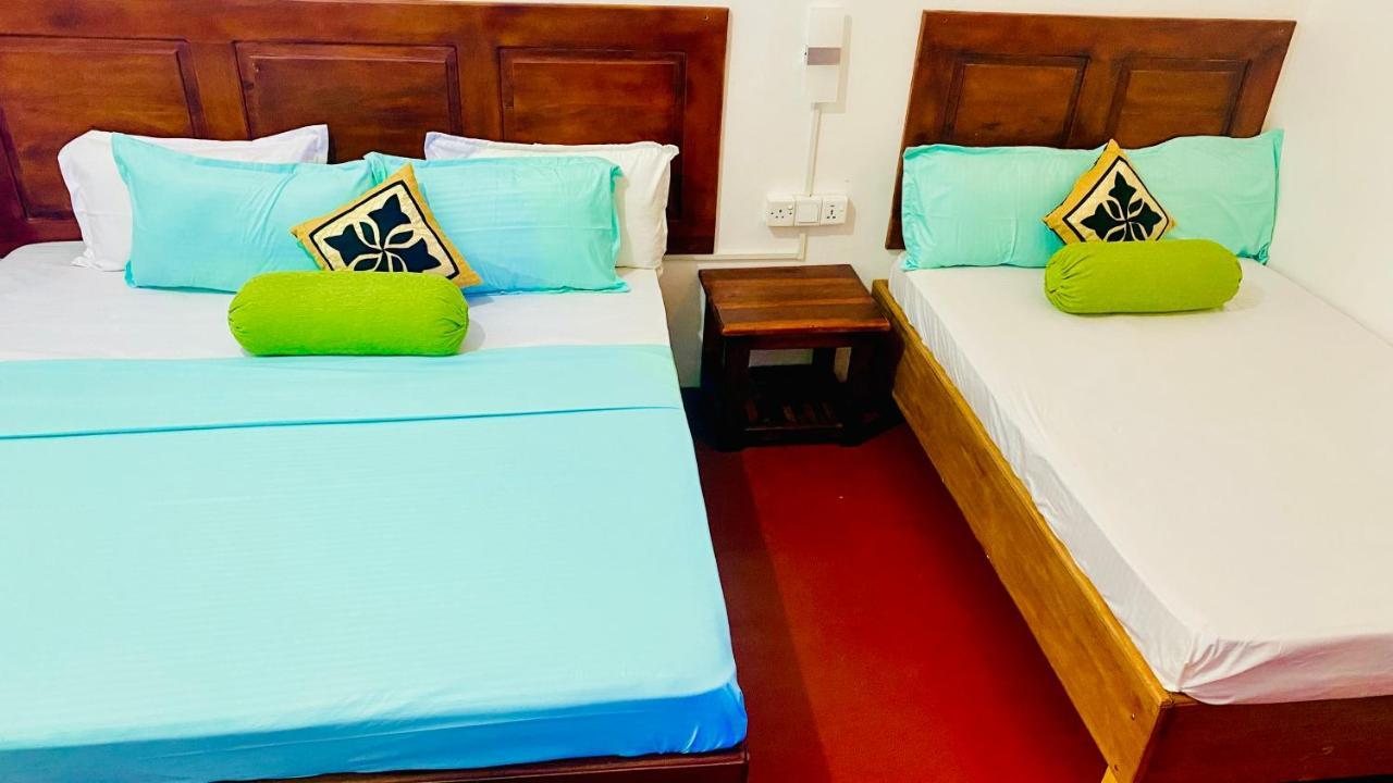Lali Beach Villa 트링코말리 외부 사진
